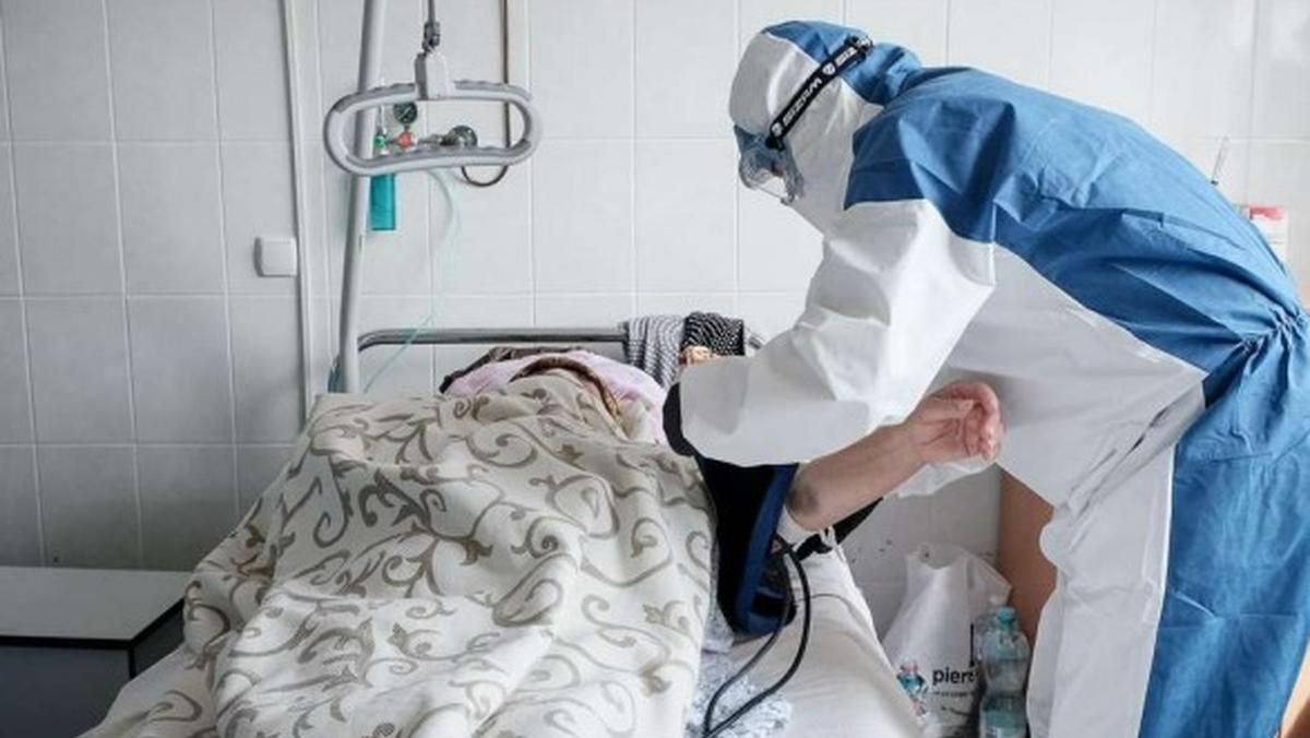 Киев снова побил рекорд по количеству смертей от COVID-19 Киев снова побил рекорд по количеству смертей от COVID-19