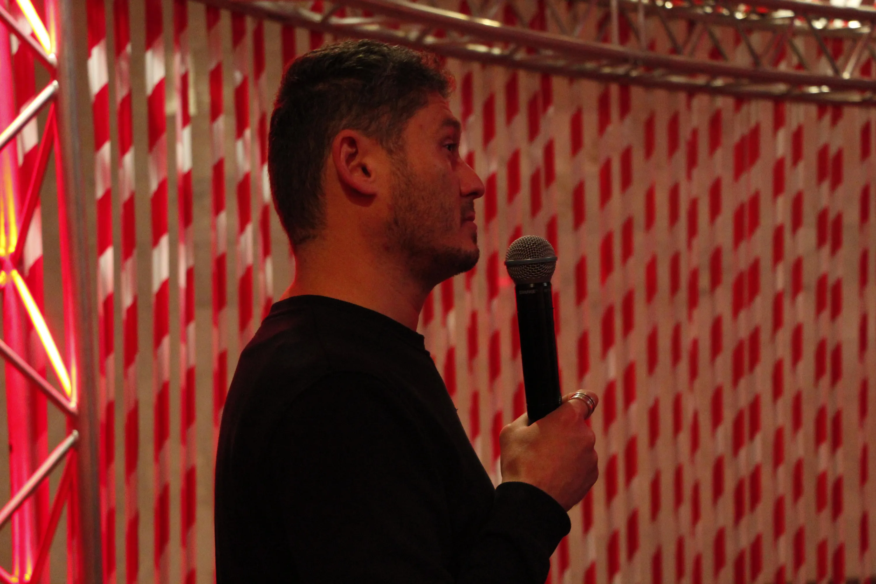 Дмитро Костюмінський