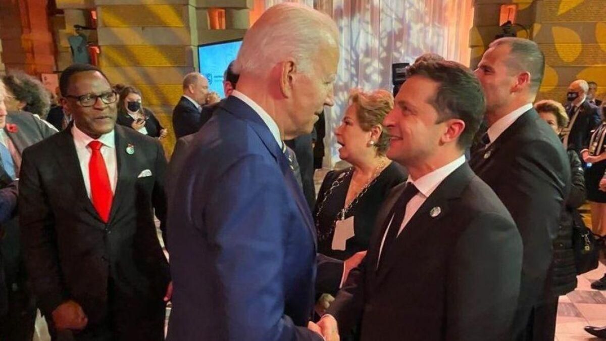 Зеленский загнал Байдена в угол, – западные СМИ о встрече политиков в Глазго Зеленский загнал Байдена в угол, – западные СМИ о встрече политиков в Глазго