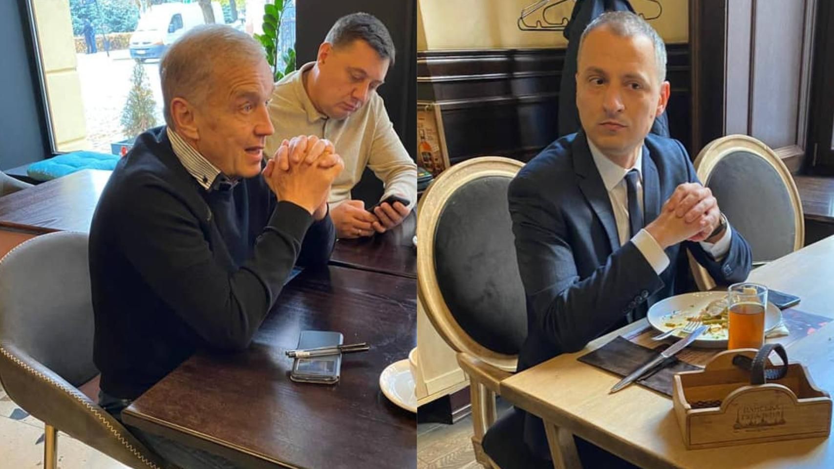 В Черновцах чиновники пришли в рестораны без COVID-сертификатов: их оштрафовали В Черновцах чиновники пришли в рестораны без COVID-сертификатов: их оштрафовали