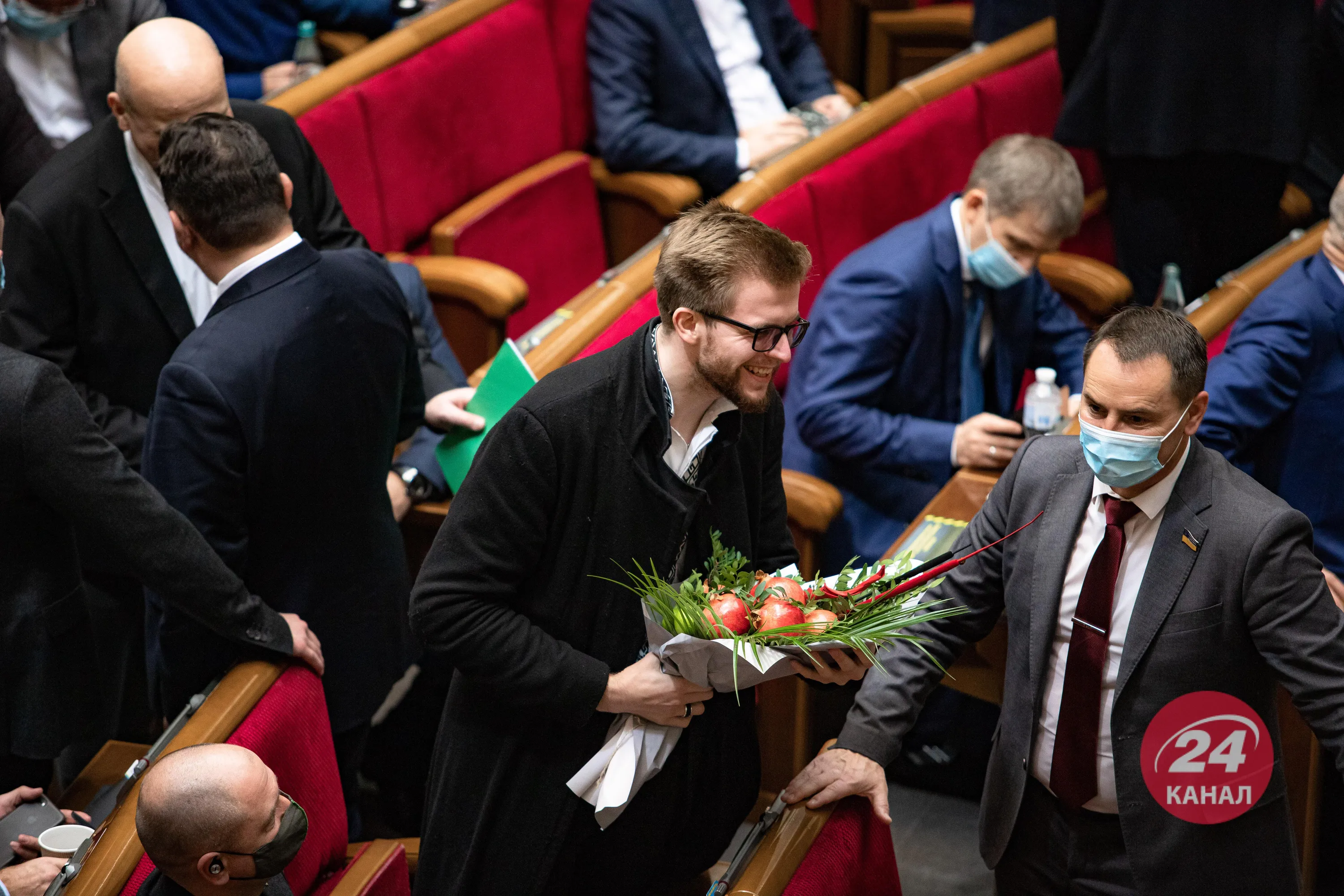 В одного з нарепів 4 листопада день народження – колеги вітають В одного з нарепів 4 листопада день народження – колеги вітають