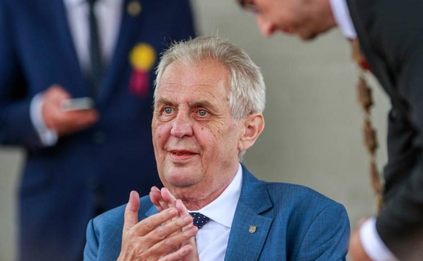 Президента Чехии перевели из палаты интенсивной терапии после госпитализации - 24 Канал Президента Чехии перевели из палаты интенсивной терапии после госпитализации - 24 Канал