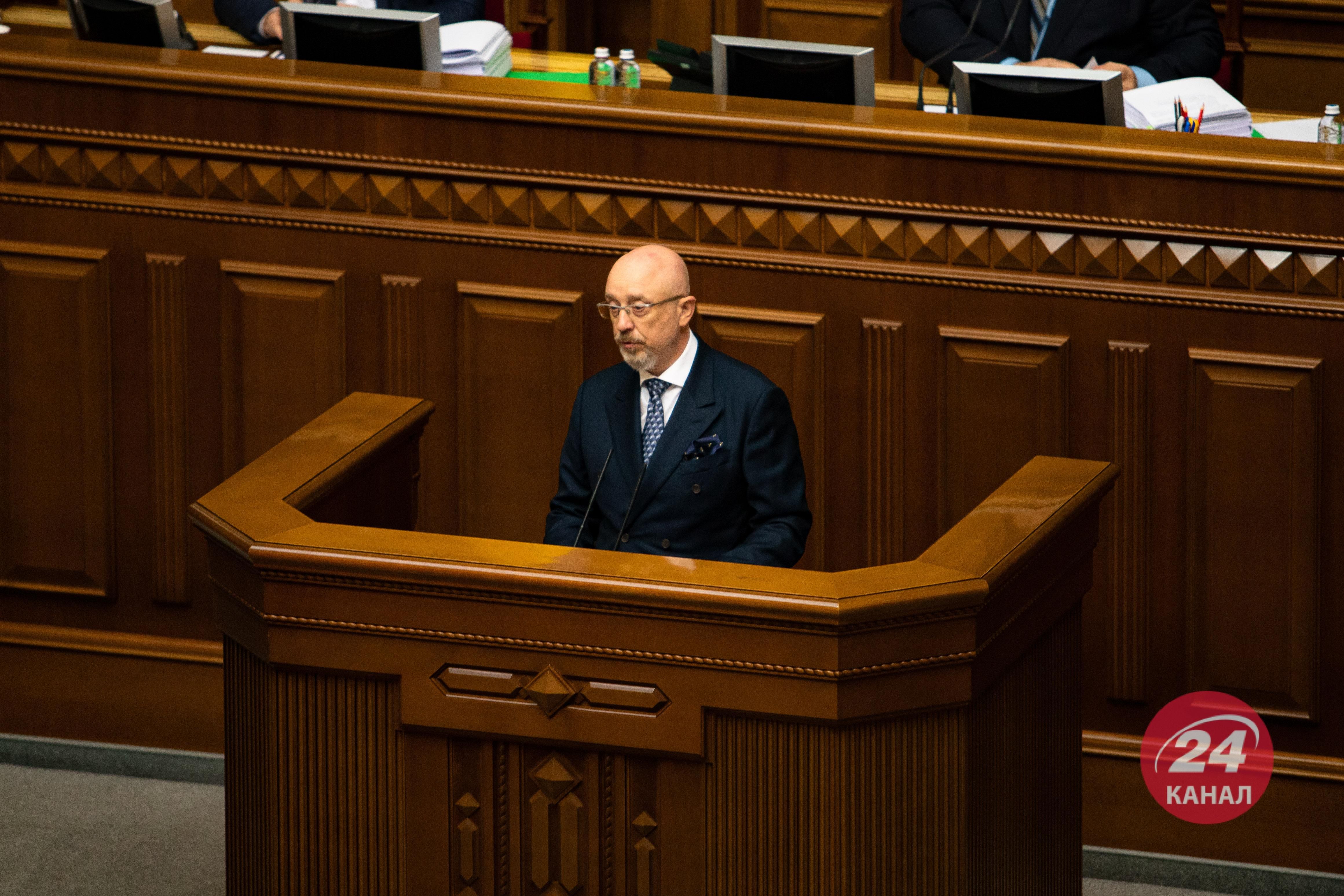 Резніков може швидко заслужити довіру у військових, – у "Слузі" відреагували на зміни в Кабміні - 24 Канал Резніков може швидко заслужити довіру у військових, – у "Слузі" відреагували на зміни в Кабміні - 24 Канал