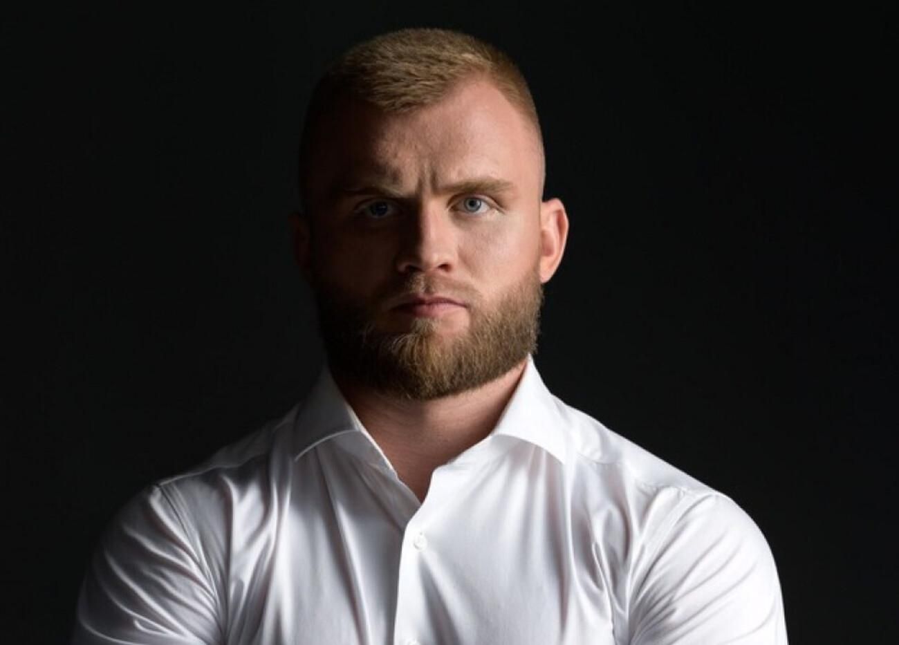 "Вот он сейчас виляет": из "слуг" хотят исключить нардепа Дмитрука "Вот он сейчас виляет": из "слуг" хотят исключить нардепа Дмитрука