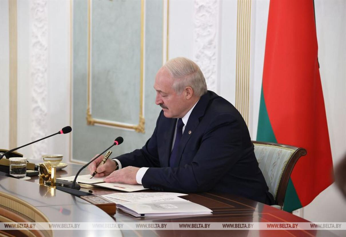 Лукашенко и Путин подписали 28 союзных программ и обновили военную доктрину
