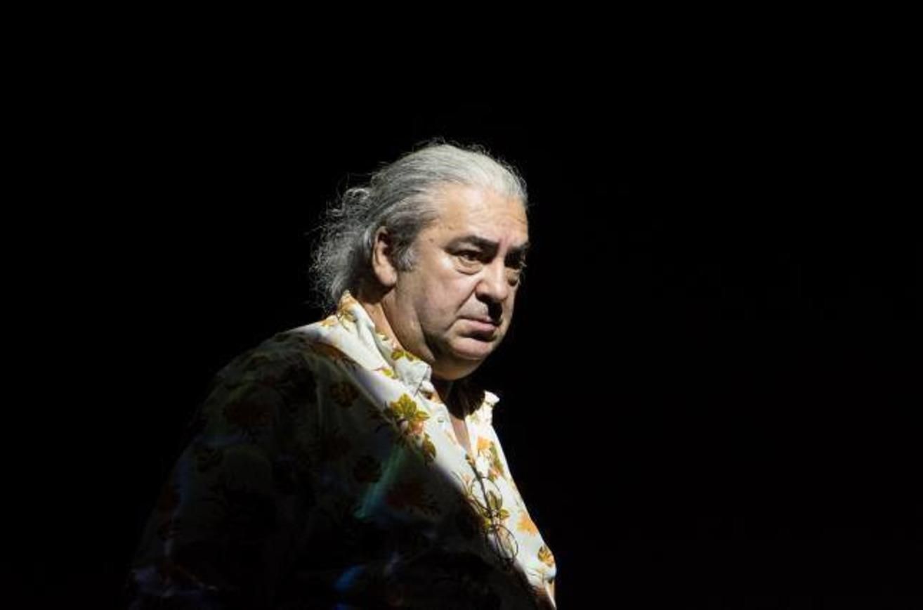 "Уходит эпоха": умер руководитель Театра на Подоле Виталий Малахов "Уходит эпоха": умер руководитель Театра на Подоле Виталий Малахов