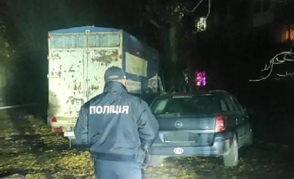 В Одессе полиция ищет злоумышленника, который насмерть сбил 15-летнюю девушку В Одессе полиция ищет злоумышленника, который насмерть сбил 15-летнюю девушку