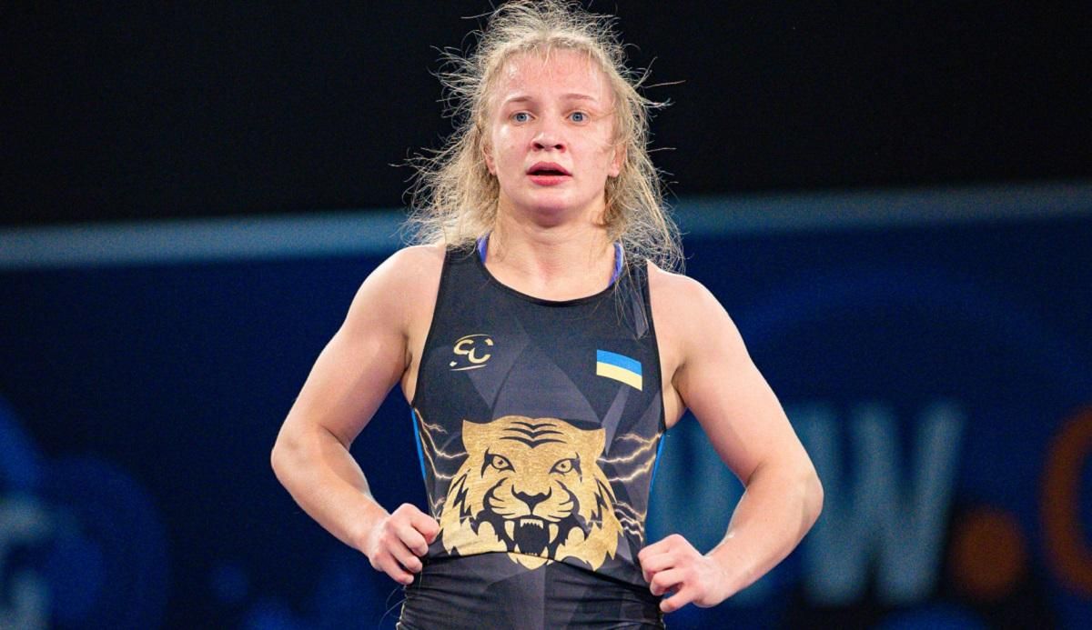 Українські борчині на характері здобули дві медалі чемпіонату світу у Сербії: відео