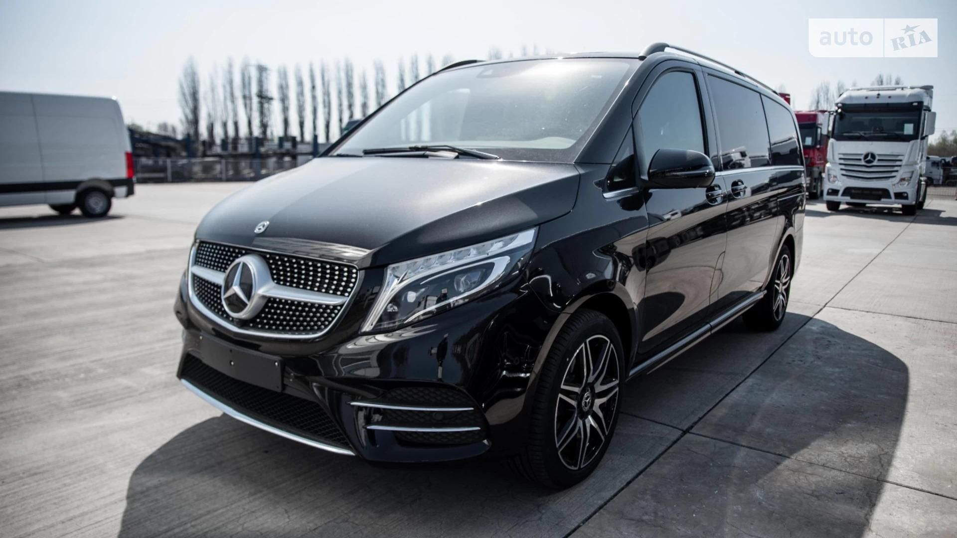 Одесский облсовет покупает служебное авто за 3 миллиона Одесский облсовет покупает служебное авто за 3 миллиона