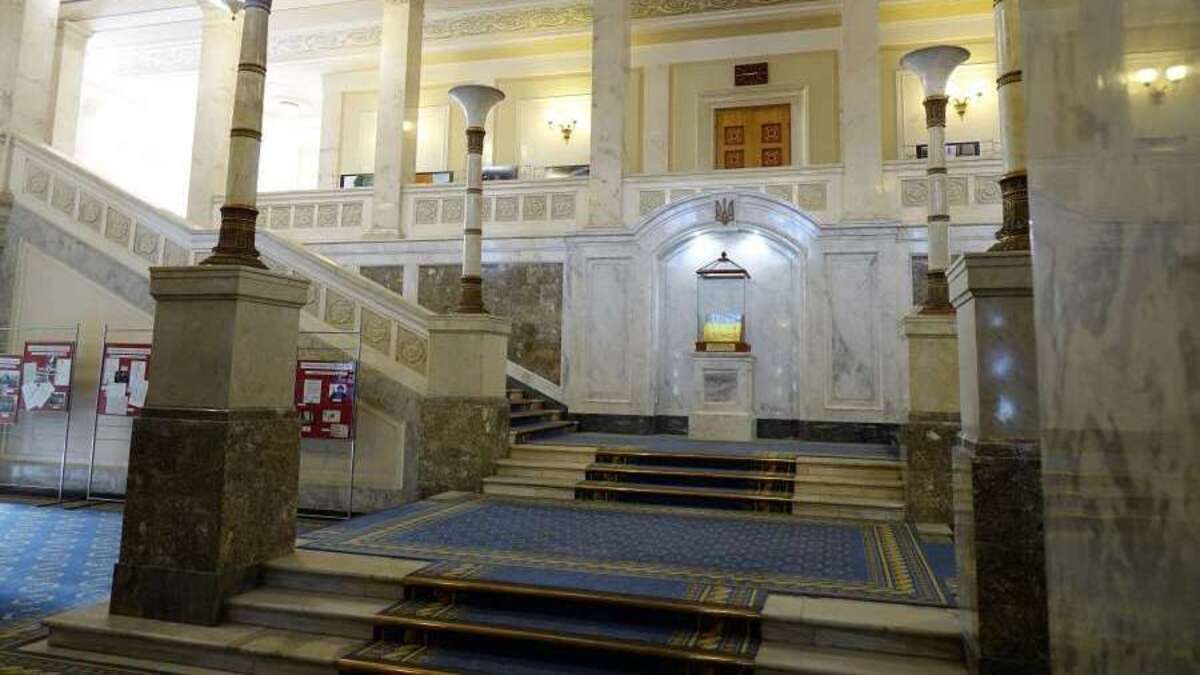 Ціна елітного котеджу в Києві: кулуари Ради збираються ремонтувати за 42 мільйони - 24 Канал Ціна елітного котеджу в Києві: кулуари Ради збираються ремонтувати за 42 мільйони - 24 Канал