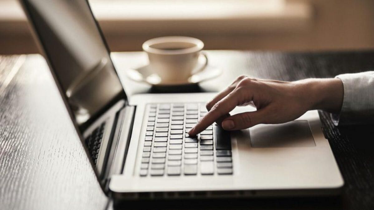 Никаких очередей в ЦПАУ: Рада разрешила менять прописку онлайн Никаких очередей в ЦПАУ: Рада разрешила менять прописку онлайн