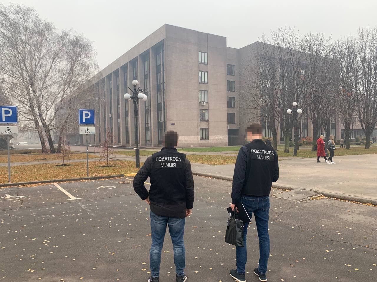 У Криворізькій мерії проходять обшуки - Новини Кривого Рогу сьогодні - 24 Канал У Криворізькій мерії проходять обшуки - Новини Кривого Рогу сьогодні - 24 Канал