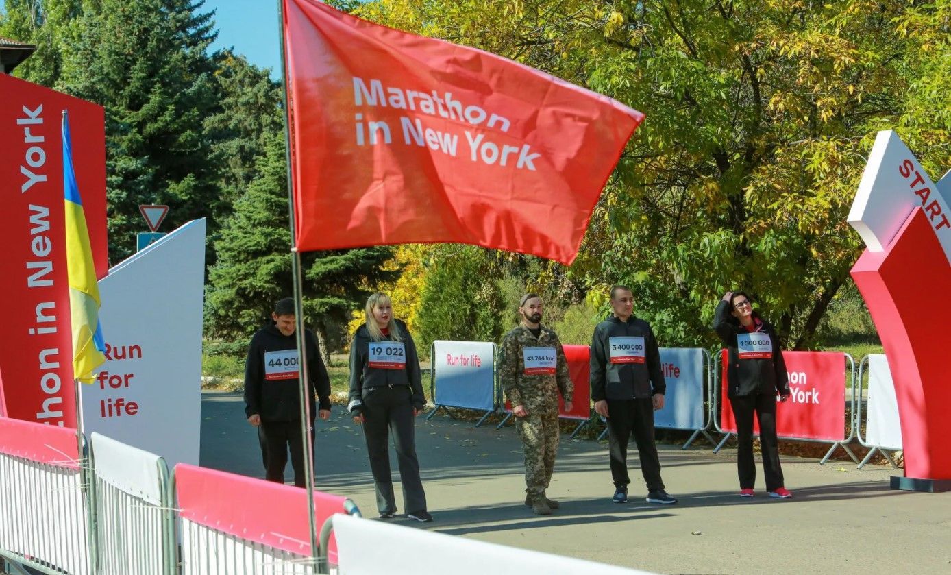 За кілометр від лінії фронту: на Донеччині стартував "Марафон, який ніхто не хоче бігти" - Новини Донецька - 24 Канал