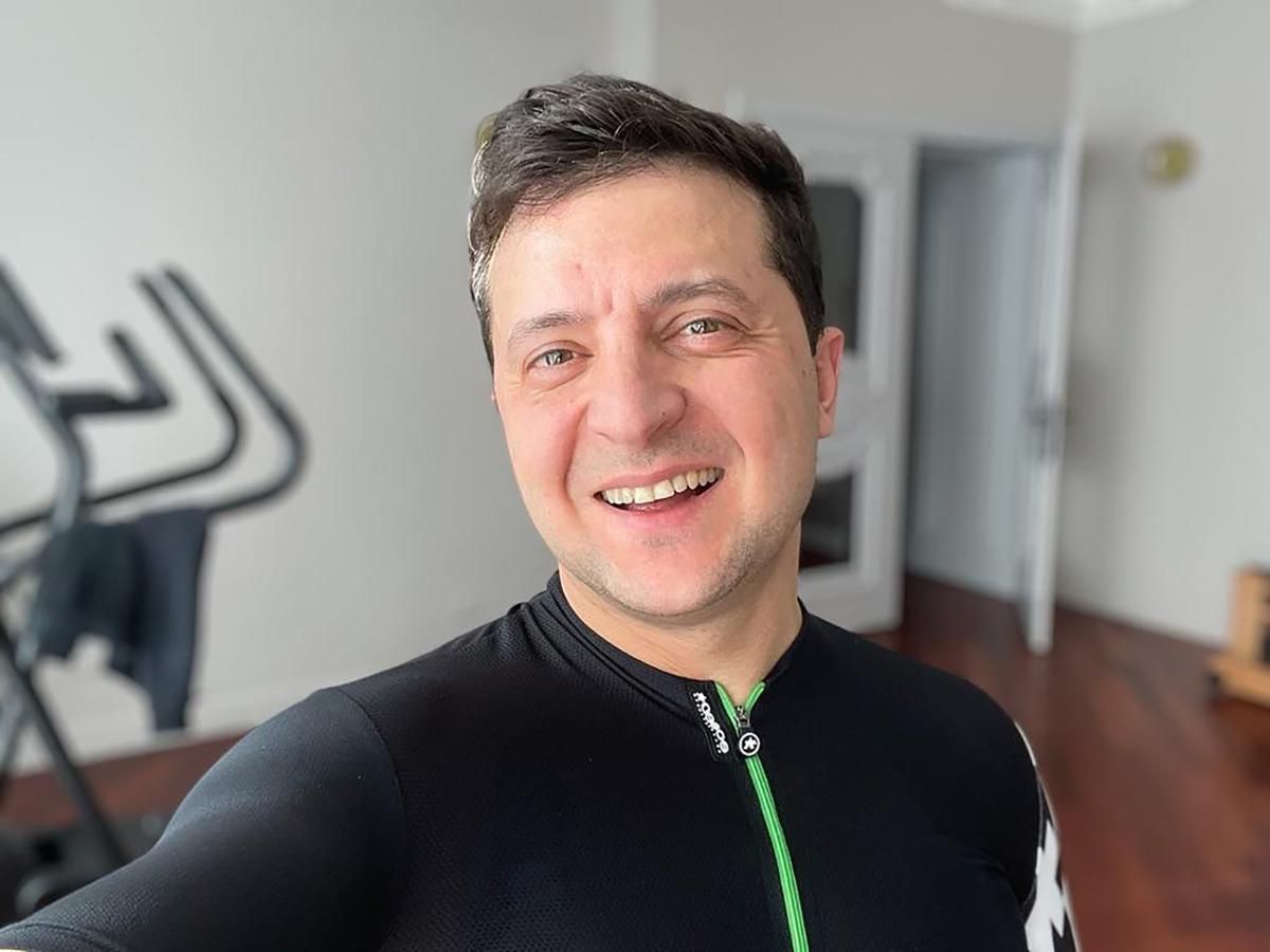 Цена президентства: в сети обсуждают седину Зеленского Цена президентства: в сети обсуждают седину Зеленского