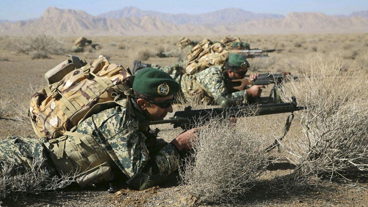Іран розпочав військові навчання в Перській затоці - 24 Канал