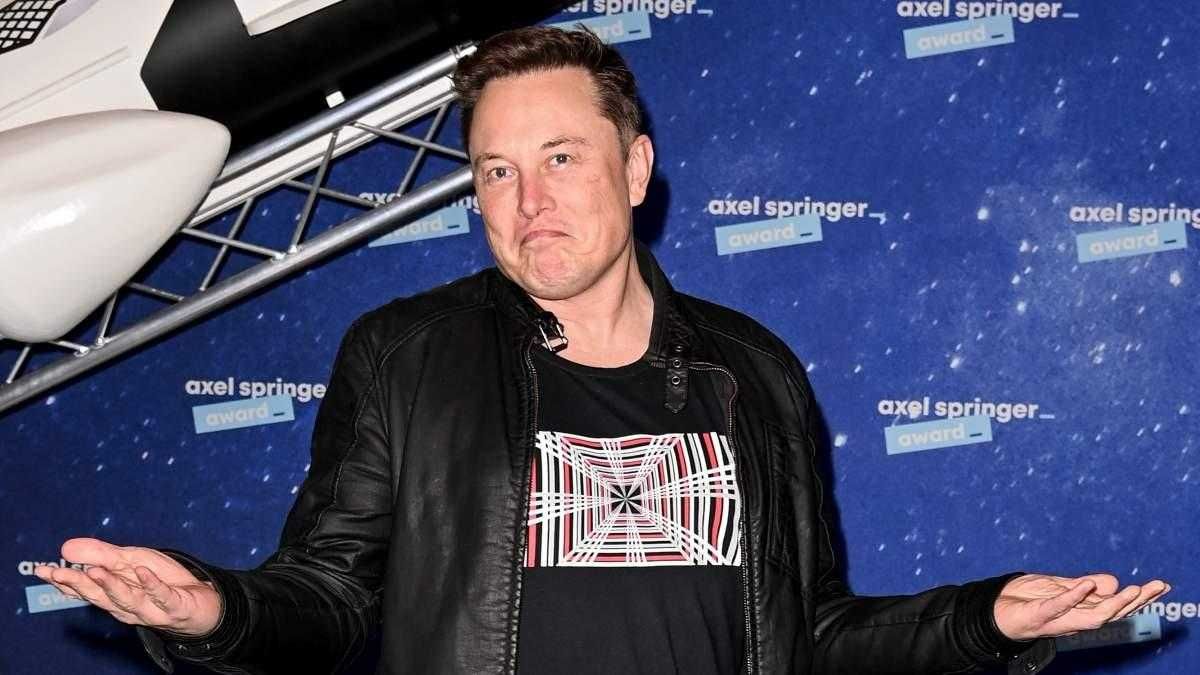 Илон Маск продаст 10% акций Tesla – так решили подписчики в твиттере: что происходит