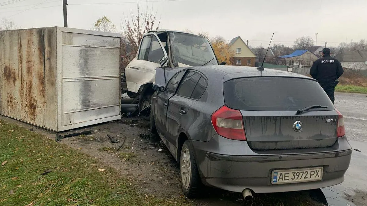 На Дніпропетровщині в ДТП загинула вагітна водійка 