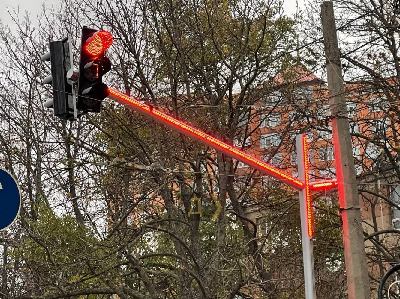 Блимає опора світлофора та LED-бруківка: в Одесі закінчують ремонт вулиці за 56 мільйоні - Україна новини - 24 Канал Блимає опора світлофора та LED-бруківка: в Одесі закінчують ремонт вулиці за 56 мільйоні - Україна новини - 24 Канал