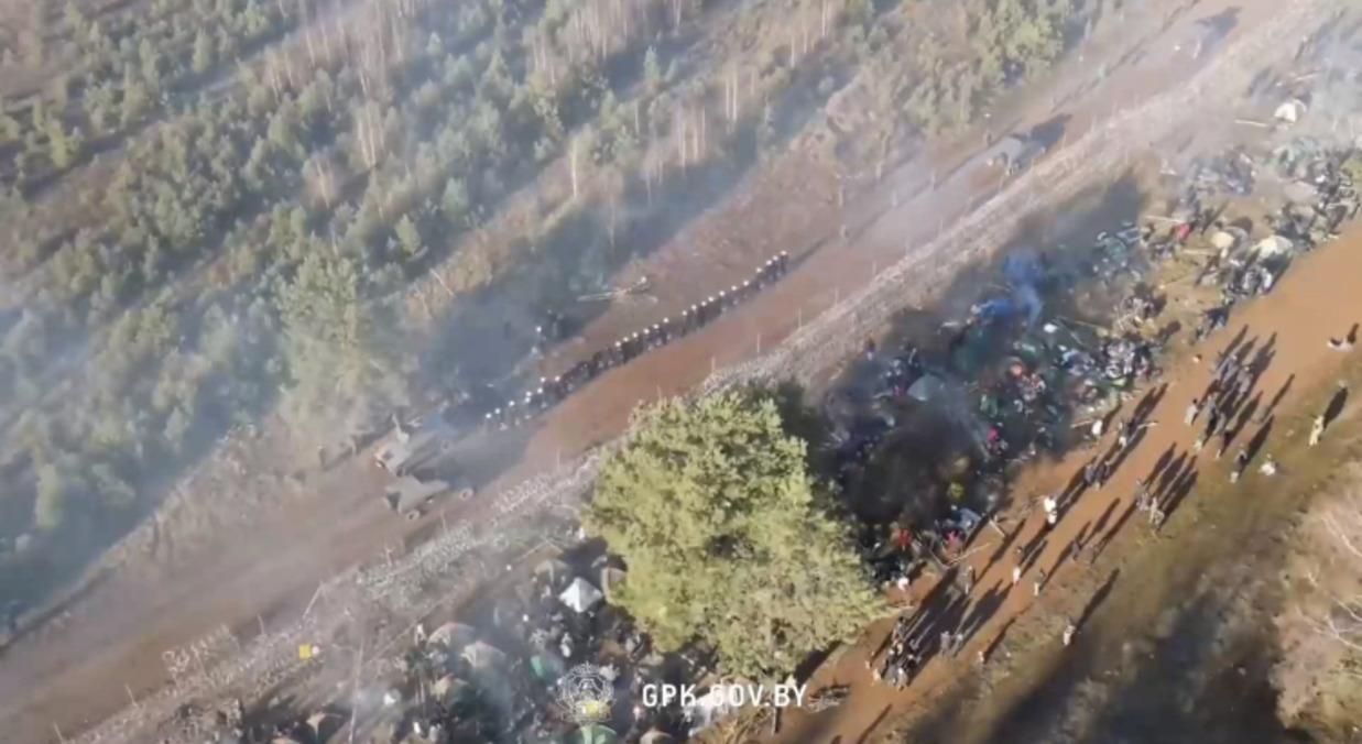 Білорусь заявила, що Польща стягує військову техніку до кордону, і показала відео - новини Білорусь - 24 Канал Білорусь заявила, що Польща стягує військову техніку до кордону, і показала відео - новини Білорусь - 24 Канал