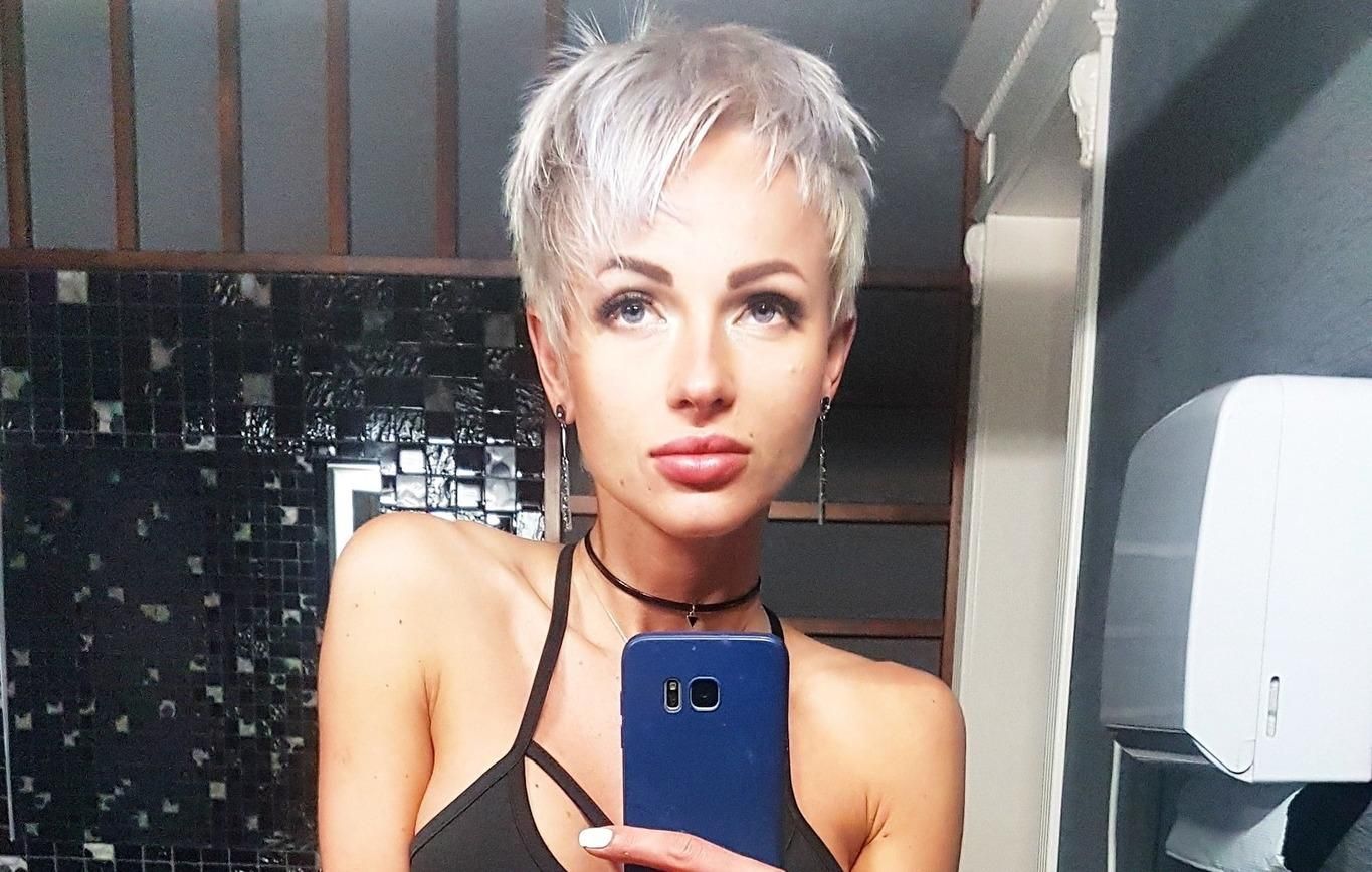 К стороннице России, участвовавшей в митинге антивакцинаторов, пришли работники СБУ К стороннице России, участвовавшей в митинге антивакцинаторов, пришли работники СБУ