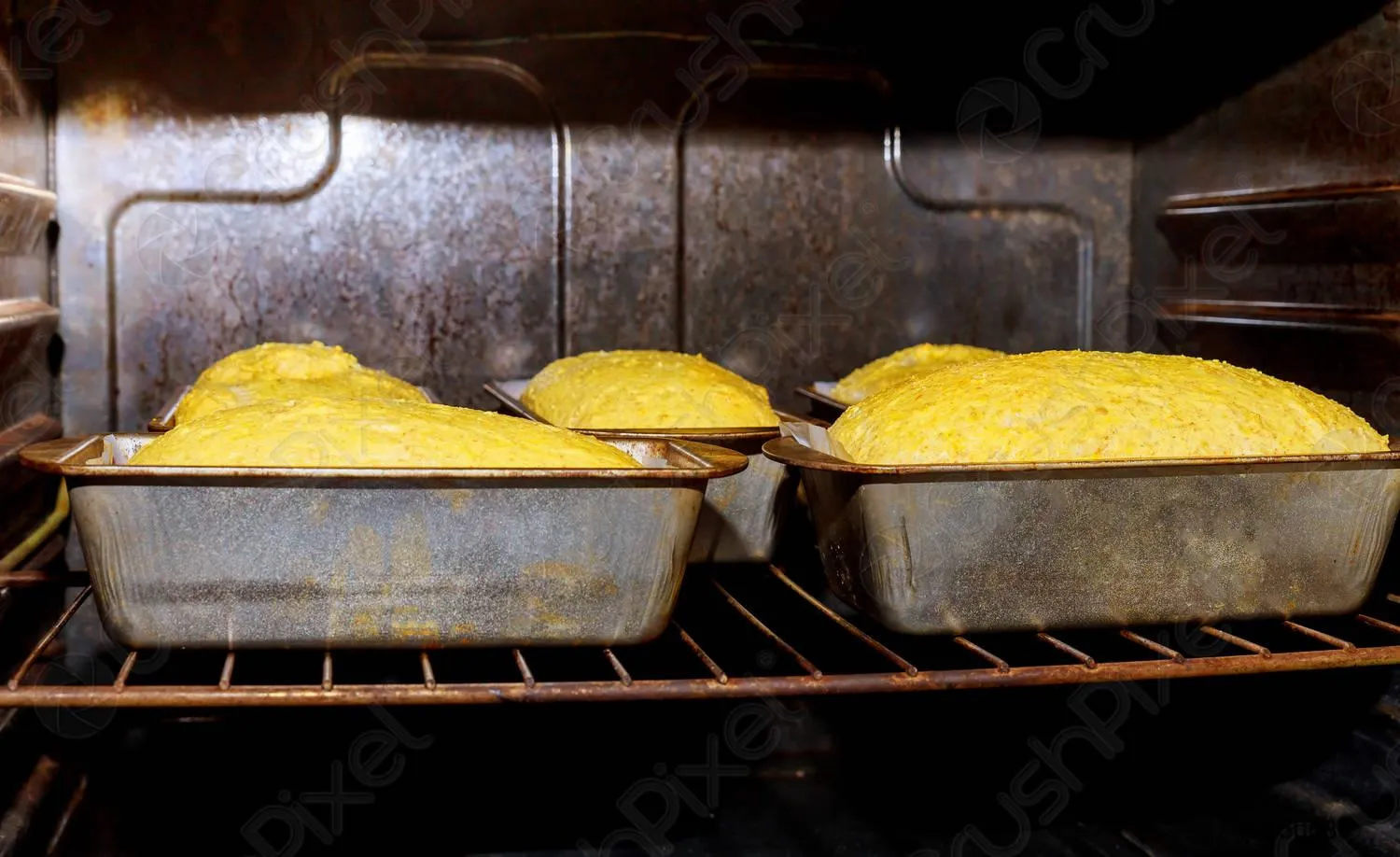 Господині старалися не грюкати дверцятами духовки Господині старалися не грюкати дверцятами духовки