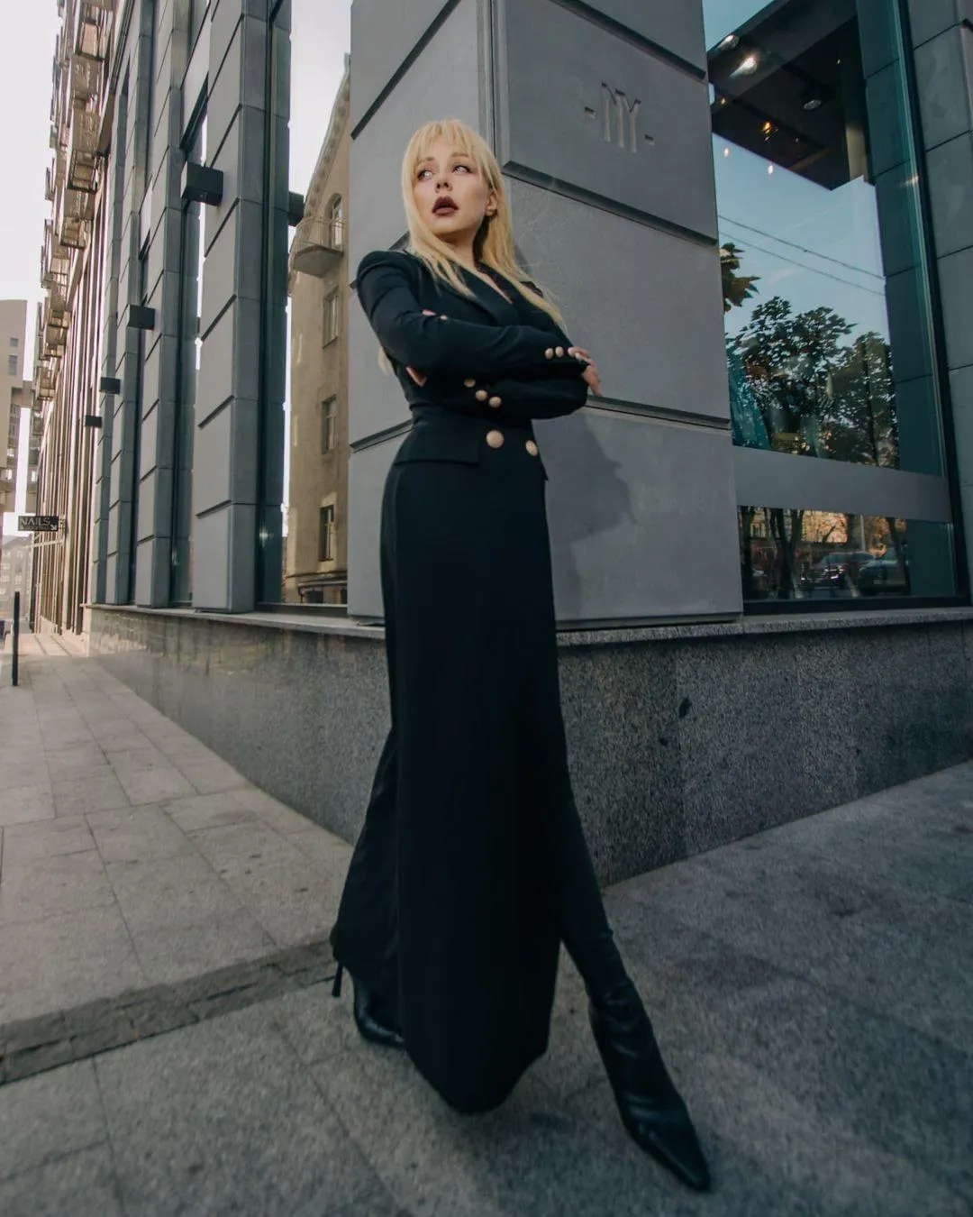 Тіна Кароль у сукні від російського бренду Тіна Кароль у сукні від російського бренду