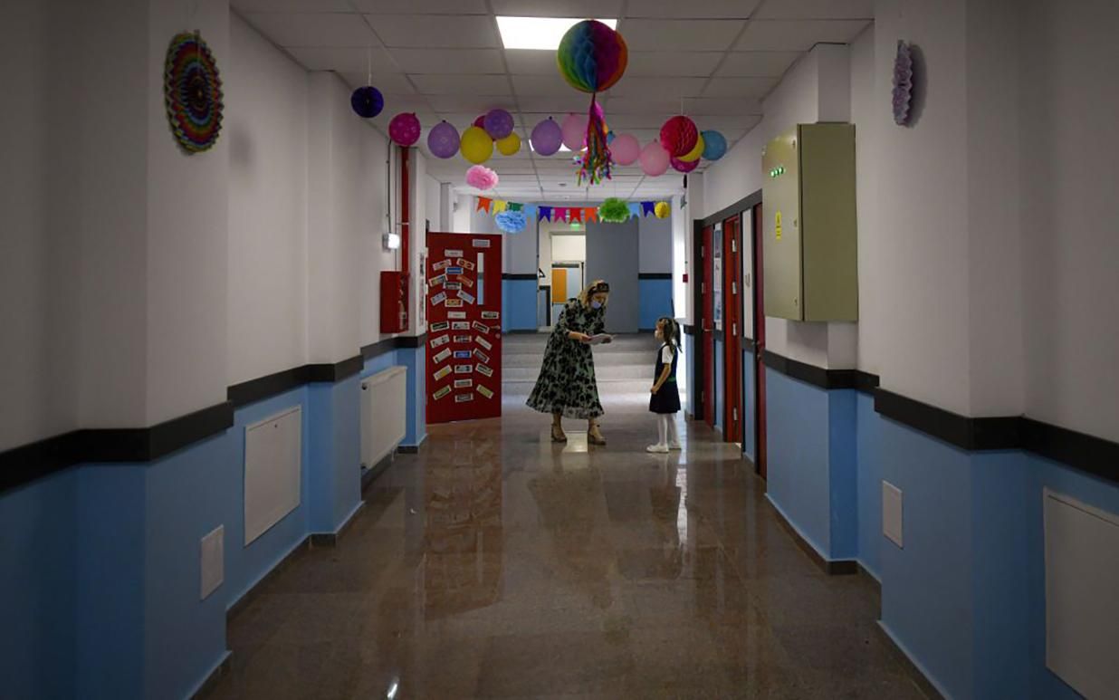 Учительский буллинг: что делать, когда педагоги оскорбляют и унижают школьников Учительский буллинг: что делать, когда педагоги оскорбляют и унижают школьников