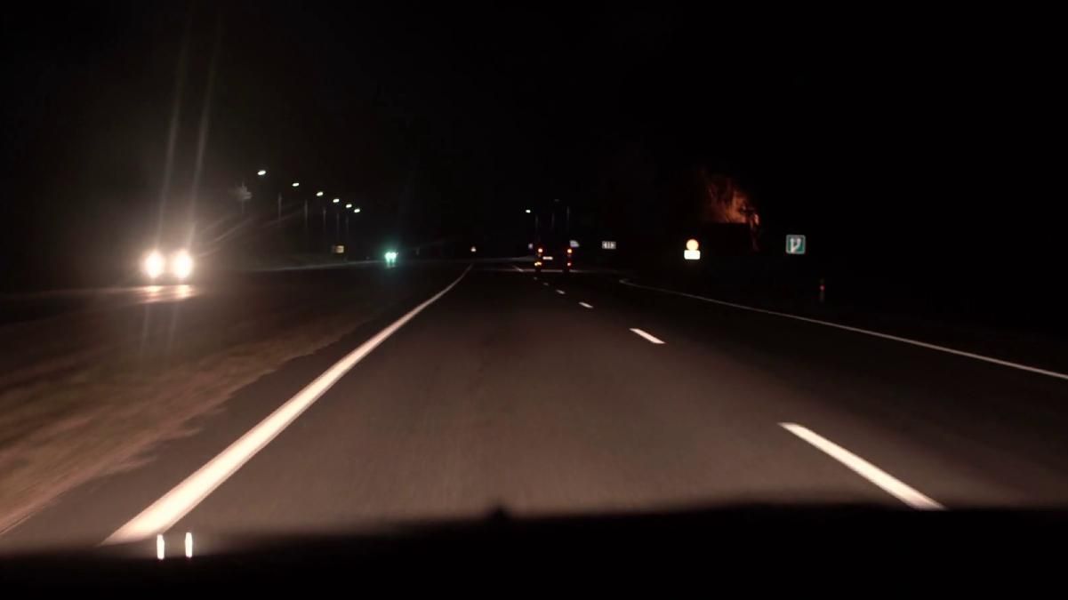 Вечорами нападають підлітки: водіїв із Дніпра попередили про небезпеку - Україна новини - 24 Канал Вечорами нападають підлітки: водіїв із Дніпра попередили про небезпеку - Україна новини - 24 Канал