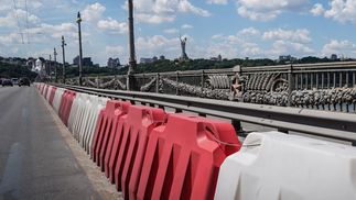 Молюсь, чтобы не упал, – Кличко о состоянии моста Патона