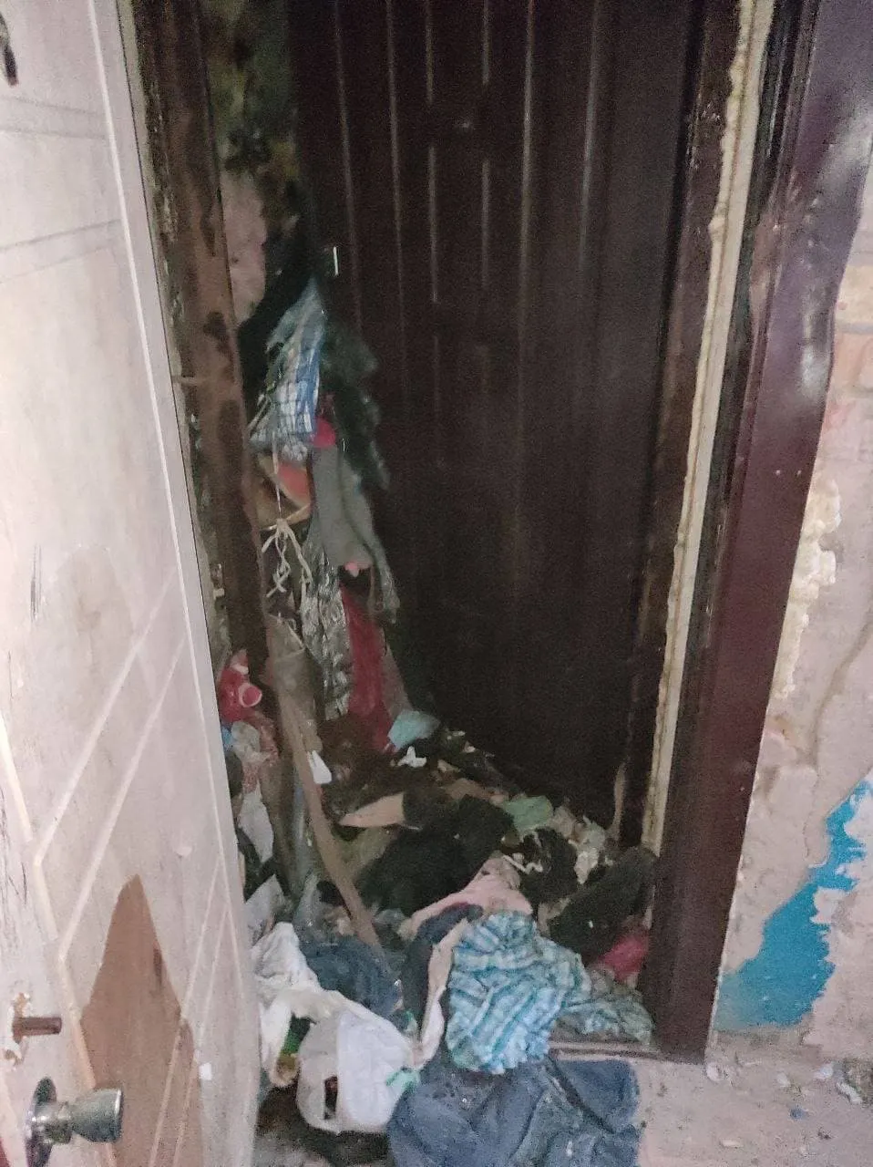 Одеситка перетворила квартиру на звалище Одеситка перетворила квартиру на звалище