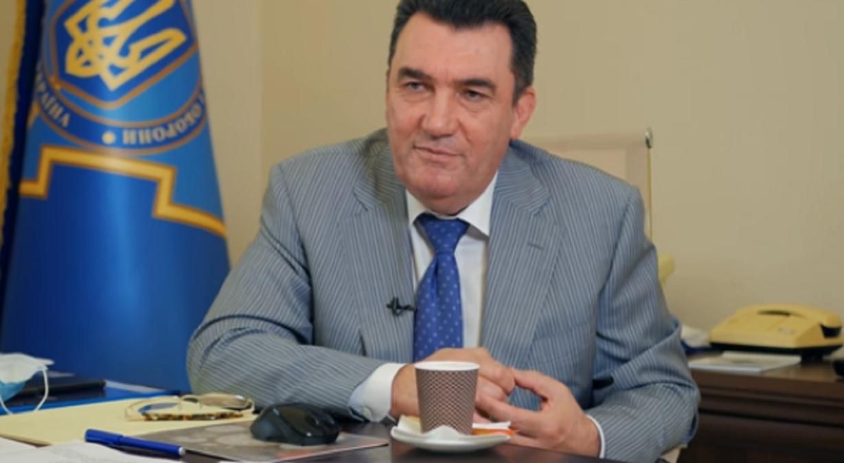 У відповідь Авакову: Данілов пояснив, чому РНБО дають документи "за 5 хвилин" до засідання" - 24 Канал У відповідь Авакову: Данілов пояснив, чому РНБО дають документи "за 5 хвилин" до засідання" - 24 Канал