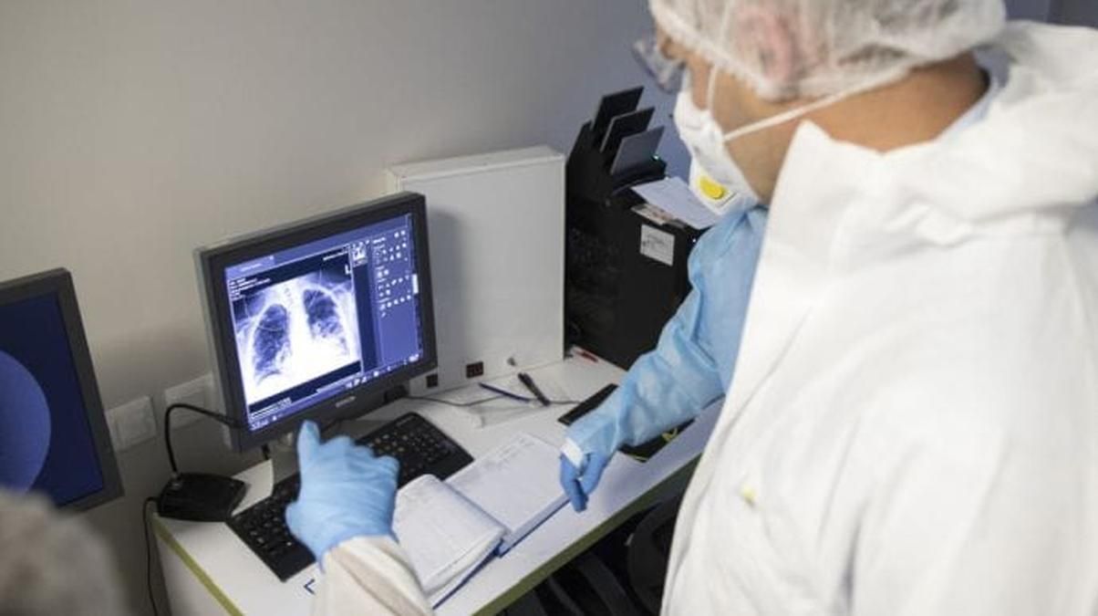 У Києві стрімко зростає кількість хворих на COVID-19 - Київ У Києві стрімко зростає кількість хворих на COVID-19 - Київ