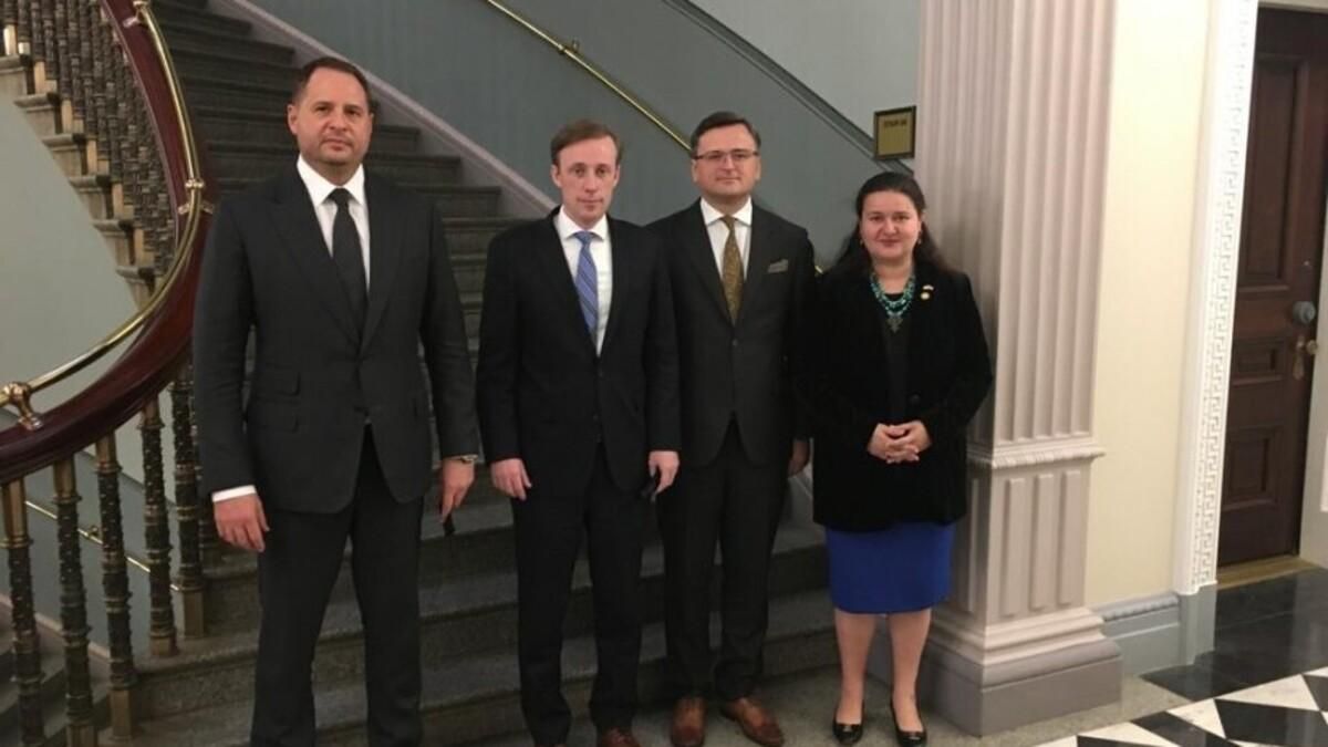 Єрмак зустрівся з радником Байдена: говорили про напругу на кордоні - Україна новини - 24 Канал Єрмак зустрівся з радником Байдена: говорили про напругу на кордоні - Україна новини - 24 Канал