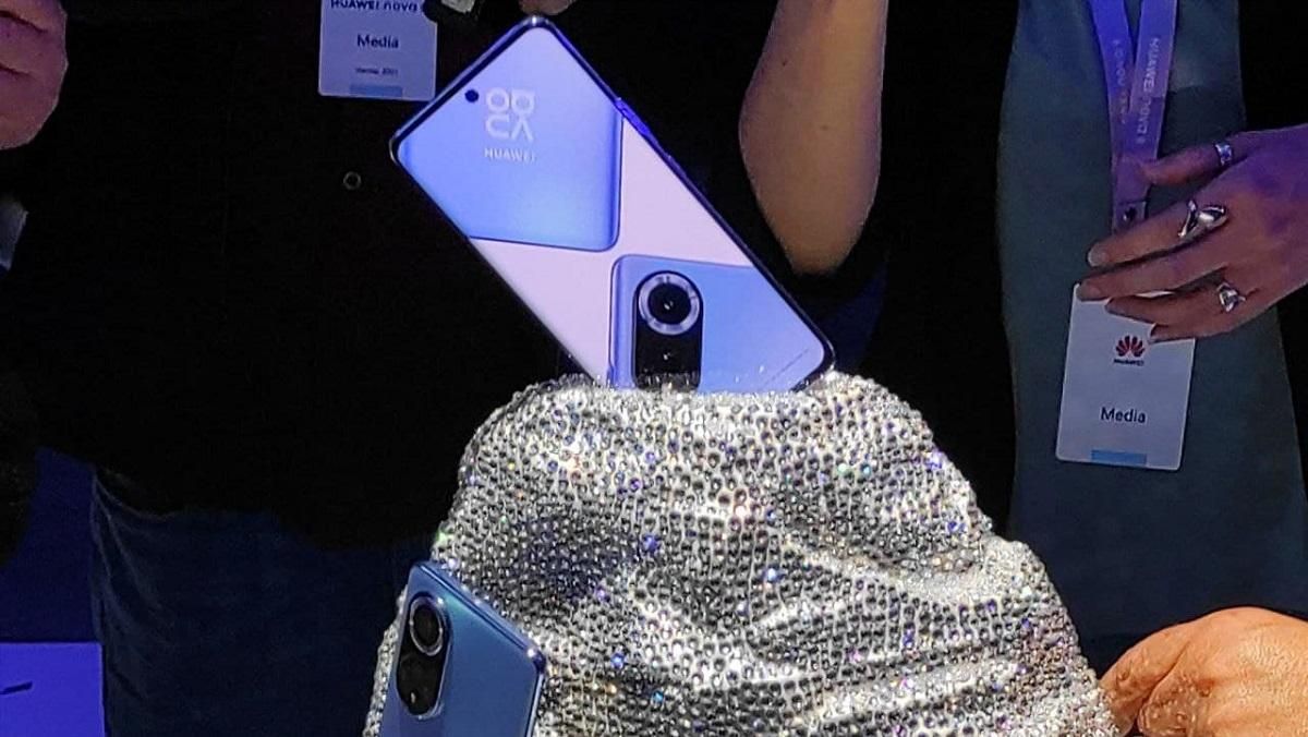 Новий смартфон Huawei nova 9 з винятковою камерою можна замовити в Україні офіційно - новини мобільних телефонів - Техно Новий смартфон Huawei nova 9 з винятковою камерою можна замовити в Україні офіційно - новини мобільних телефонів - Техно