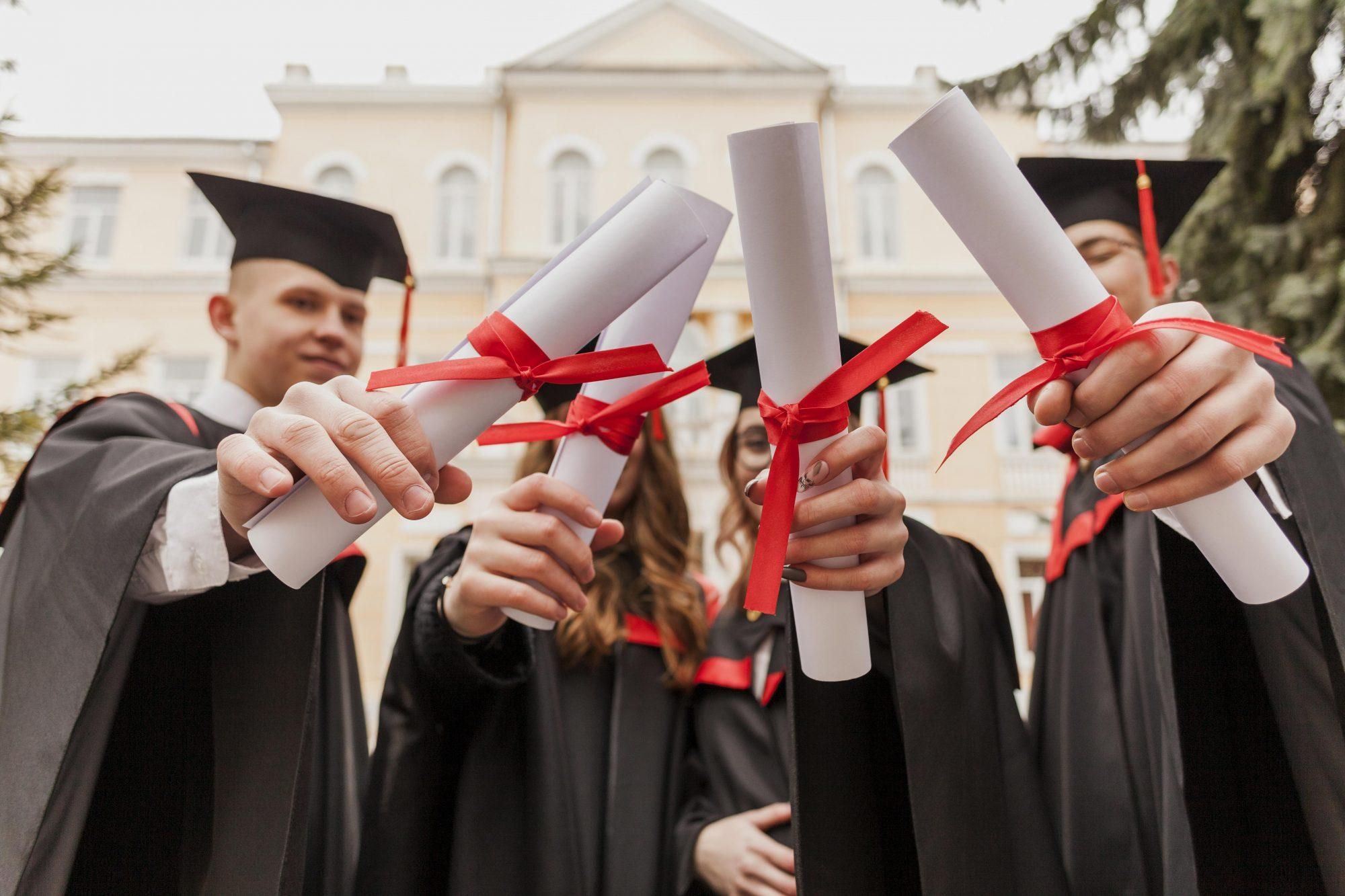 Останутся ли выпускники вузов без дипломов и что будет с НАОКВО: мнение эксперта
