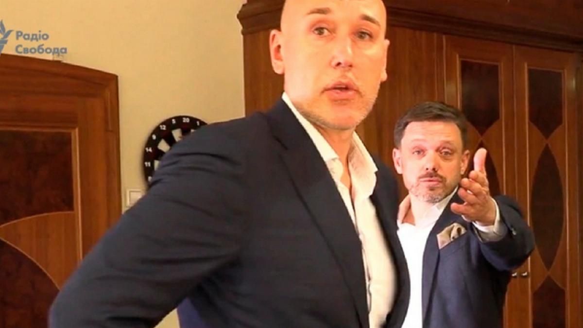 "Володь, вируби його": одного з нападників на "Схеми" в "Укрексімбанку" таки звільнили - Україна новини - 24 Канал "Володь, вируби його": одного з нападників на "Схеми" в "Укрексімбанку" таки звільнили - Україна новини - 24 Канал