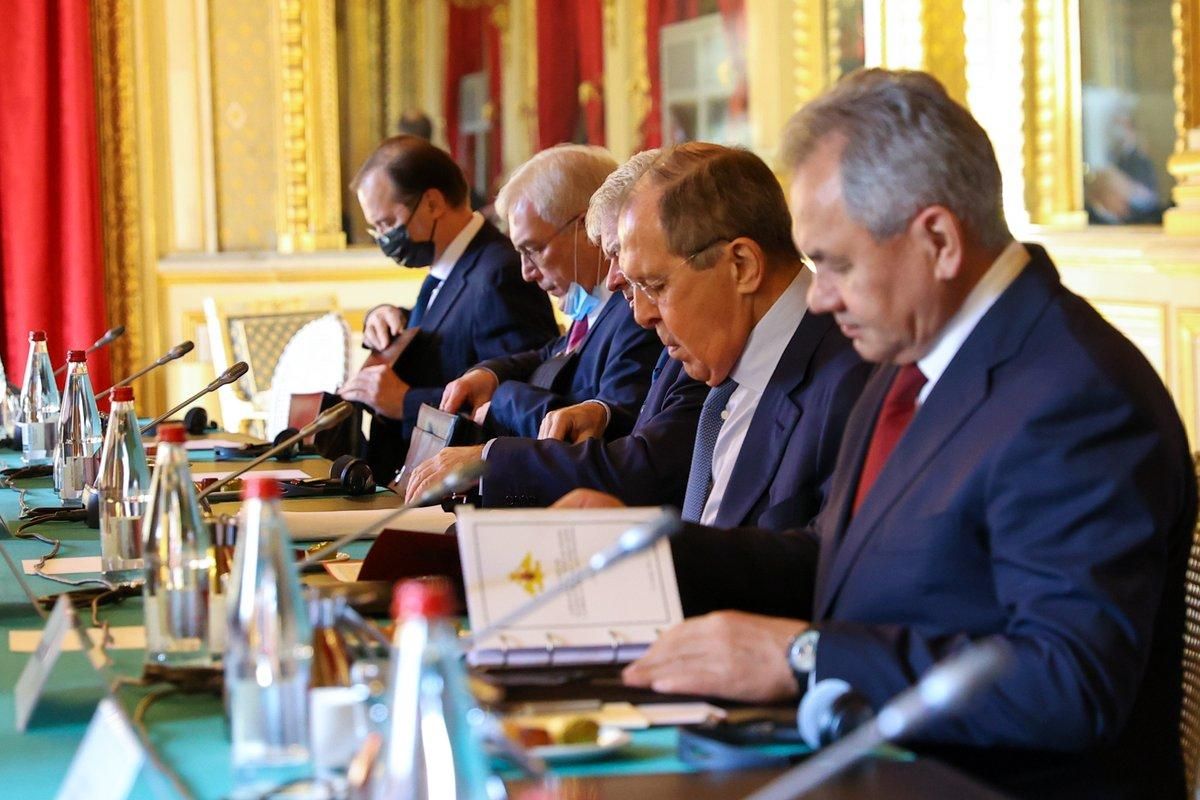 Франция предупредила Россию о последствиях из-за новой агрессии против Украины Франция предупредила Россию о последствиях из-за новой агрессии против Украины