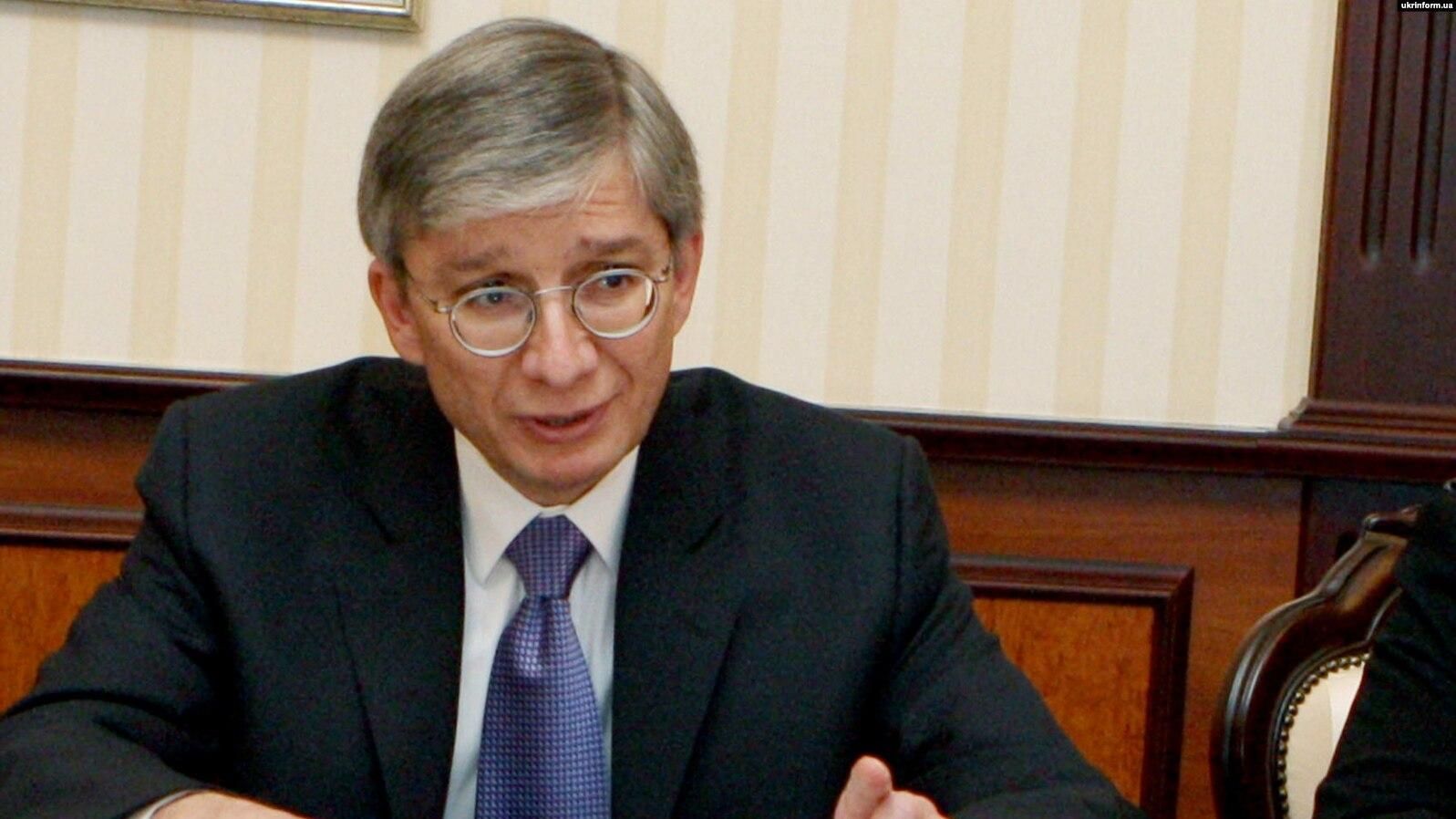 Сколько денег диаспора передает в Украину: Чолий назвал сумму за 6 лет