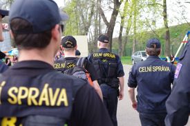 Кількість трудових мігрантів у Чехії виросла втричі: влада посилила перевірки