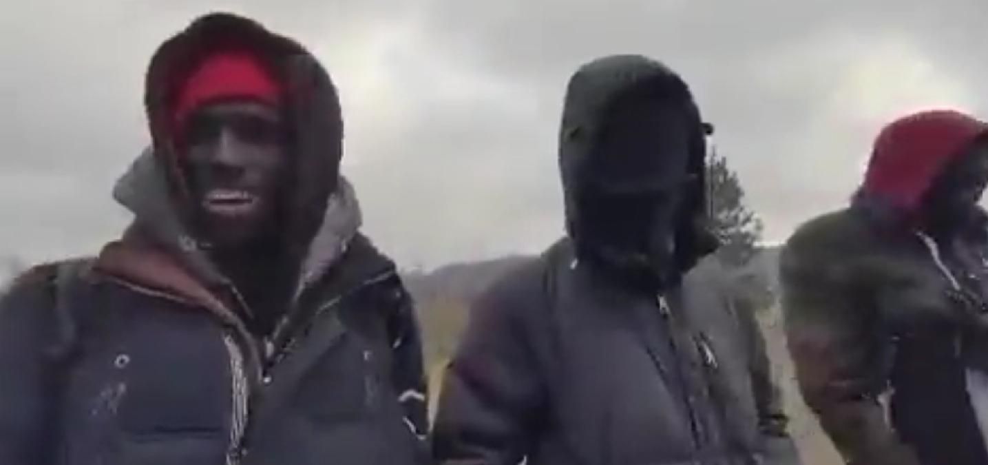 Доехали из Москвы, – мигранты рассказали как и за сколько добрались до польской границы Доехали из Москвы, – мигранты рассказали как и за сколько добрались до польской границы