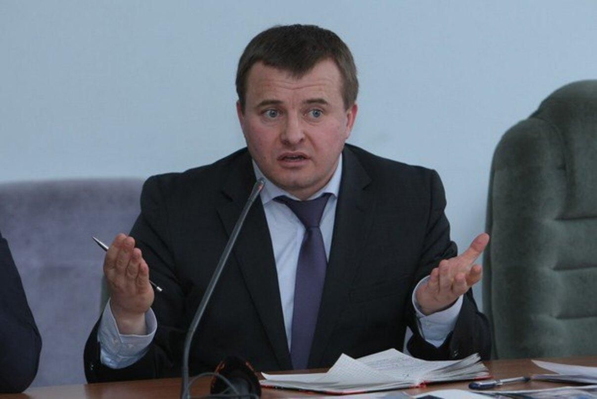 Справа шита білими нитками, – Демчишин про оголошення йому підозри - Гарячі новини - 24 Канал Справа шита білими нитками, – Демчишин про оголошення йому підозри - Гарячі новини - 24 Канал