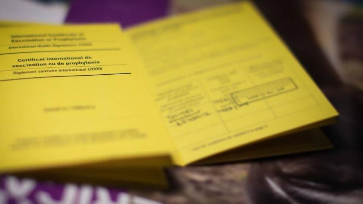 Мовчать про продавця: на Закарпатті чиновниці підробили COVID-сертифікати - Новини кримінал - 24 Канал Мовчать про продавця: на Закарпатті чиновниці підробили COVID-сертифікати - Новини кримінал - 24 Канал