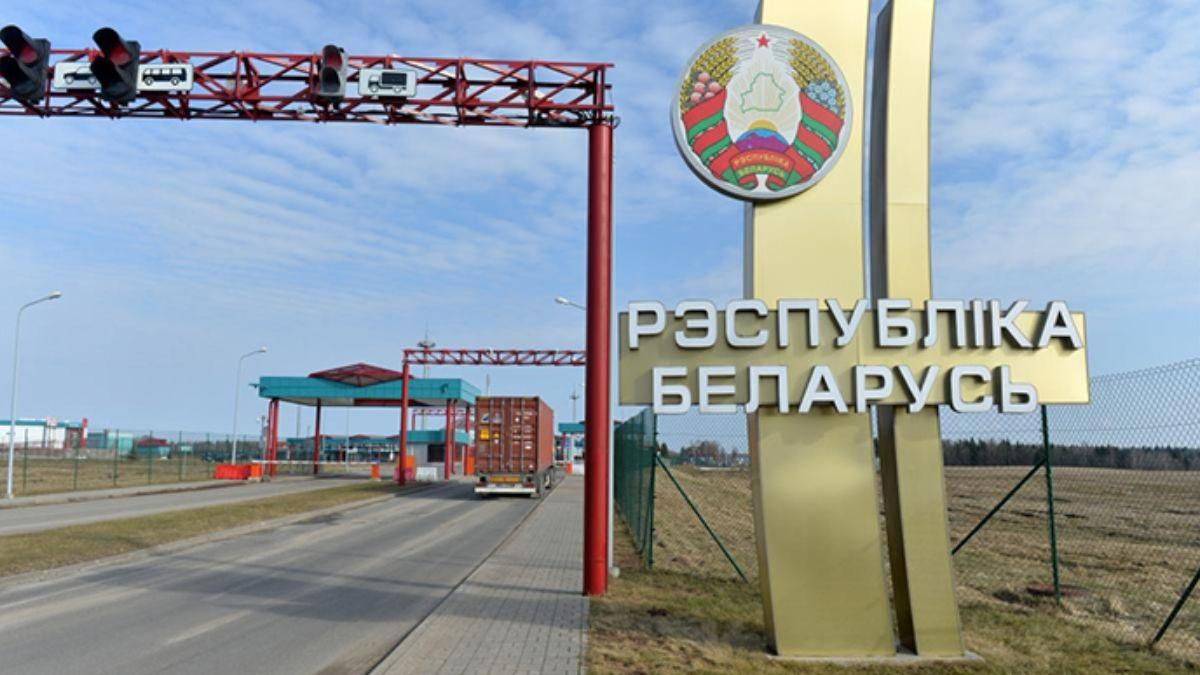 Украина укрепляет границу с Беларусью, – Кулеба