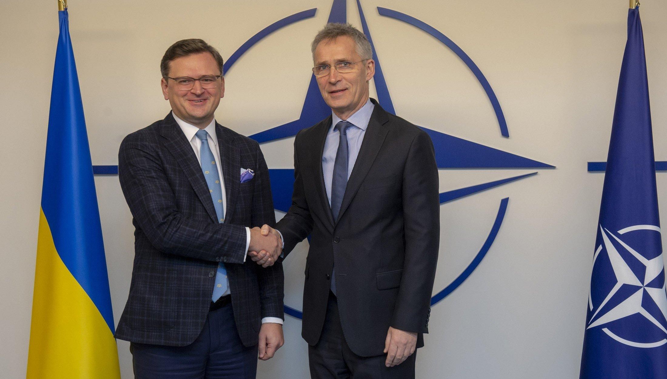 Столтенберг запросив Кулебу на зустріч міністрів закордонних справ країн-членів НАТО - 24 Канал