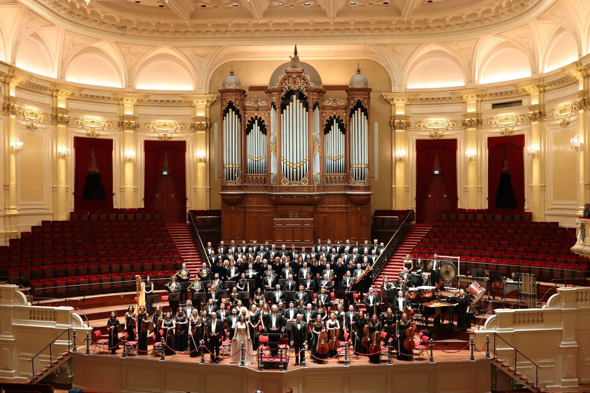 Під час гастролей у Нідерландах обікрали автобус відомого оркестру "INSO-Львів" - Новини Львів - Львів Під час гастролей у Нідерландах обікрали автобус відомого оркестру "INSO-Львів" - Новини Львів - Львів