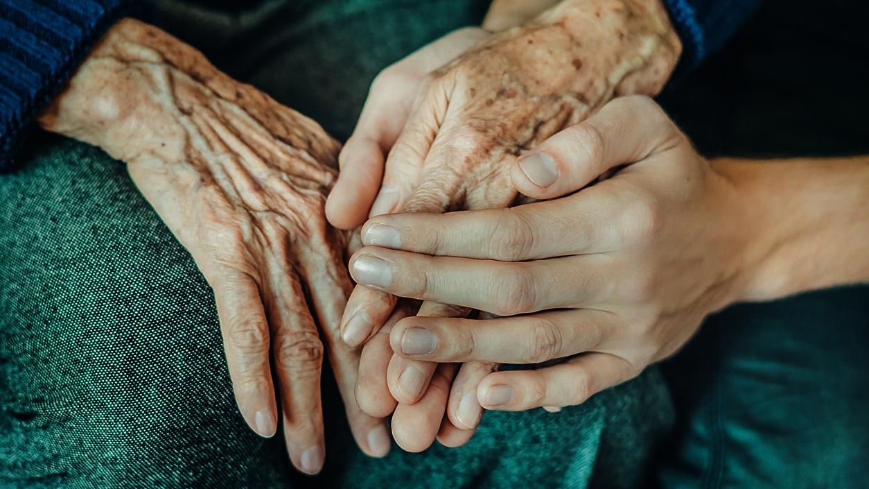 У Дніпрі сталося жахливе задимлення в будинку престарілих: загинули кілька мешканців, – ЗМІ - 24 Канал У Дніпрі сталося жахливе задимлення в будинку престарілих: загинули кілька мешканців, – ЗМІ - 24 Канал