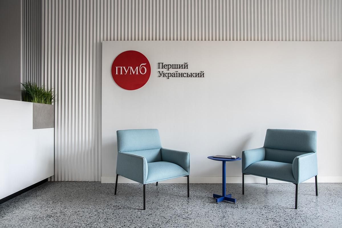 Инновационная замена кассовому аппарату: ПУМБ представил новый платежный терминал Инновационная замена кассовому аппарату: ПУМБ представил новый платежный терминал