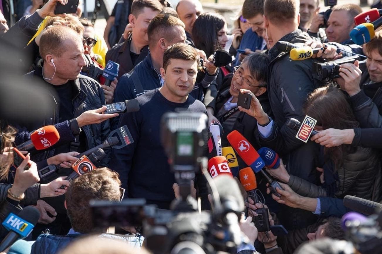 Зеленський привітав з Днем радіо, зв’язку та телебачення - Україна новини - 24 Канал Зеленський привітав з Днем радіо, зв’язку та телебачення - Україна новини - 24 Канал