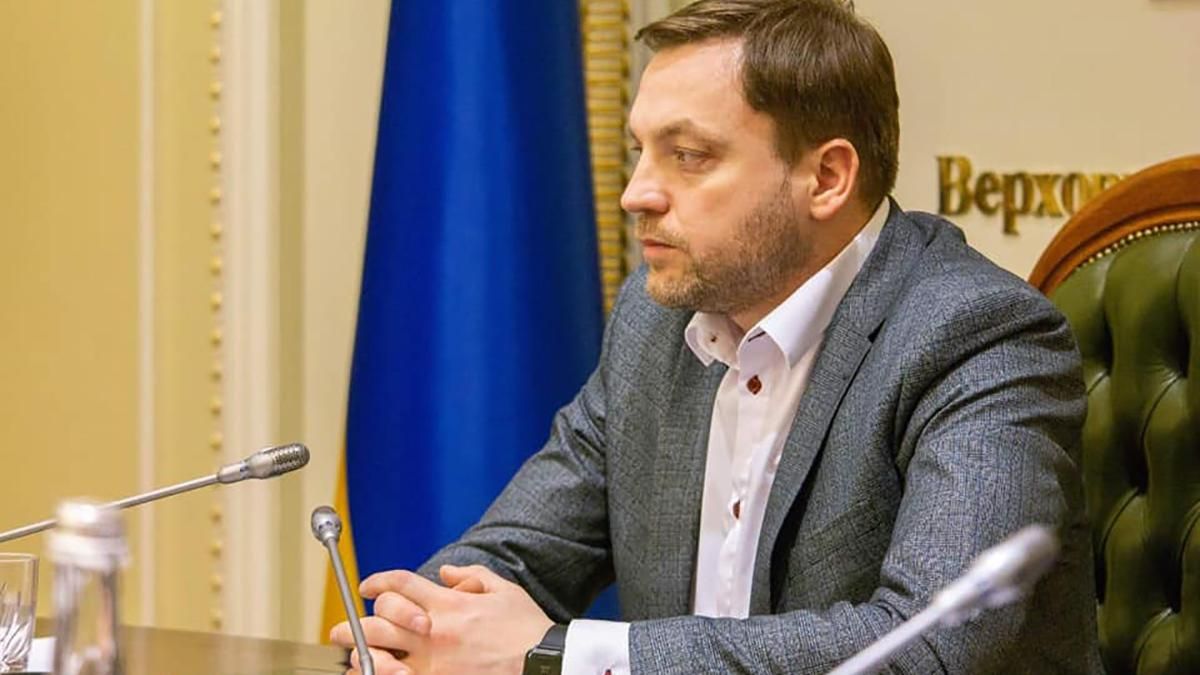 В Украине заработает е-реестр оружия: Монастырский озвучил сроки В Украине заработает е-реестр оружия: Монастырский озвучил сроки