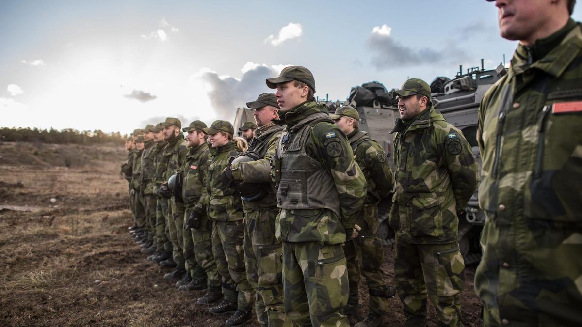 На відміну від ЄС: Швеція готова направити своїх бійці до України - Новини Росії і України - 24 Канал